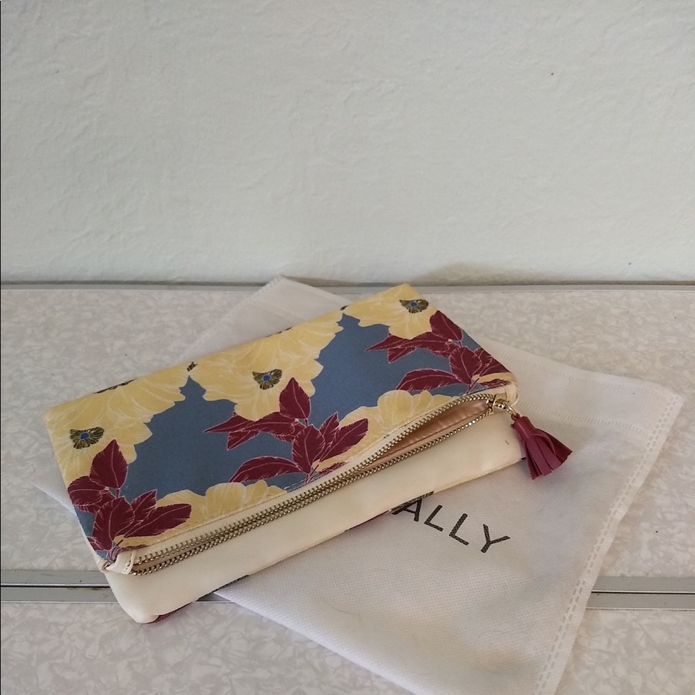 Rachael Pally reversible clutch